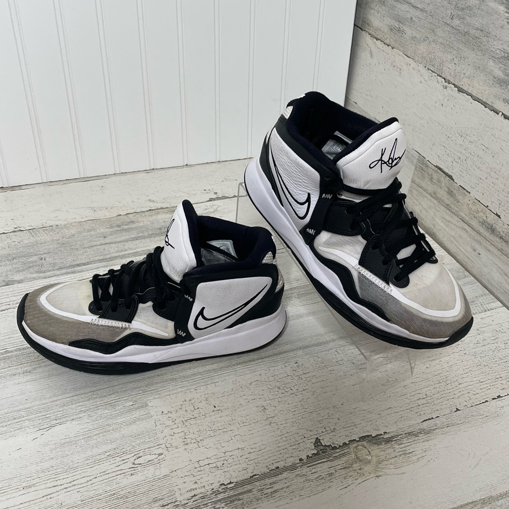 Nike Kyrie Infinity TB White Black Basketball Shoes
